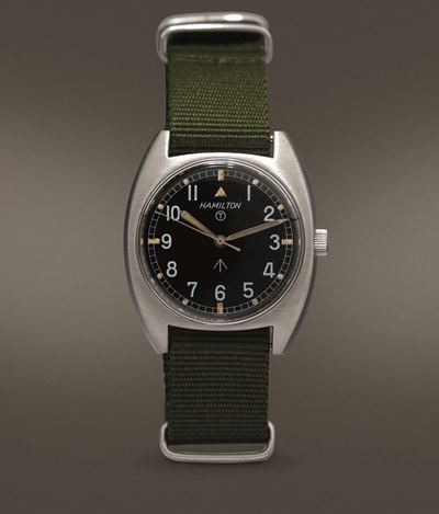 Hamilton - W10 Orologio Militare con Cassa Tonneau Monoblocco D'acciaio e Barrette Fisse