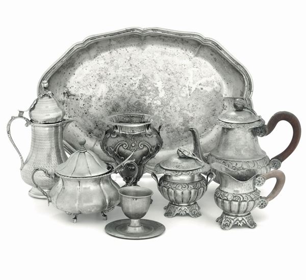 Lotto di oggetti in argento. Argenteria artistica italiana del XX secolo