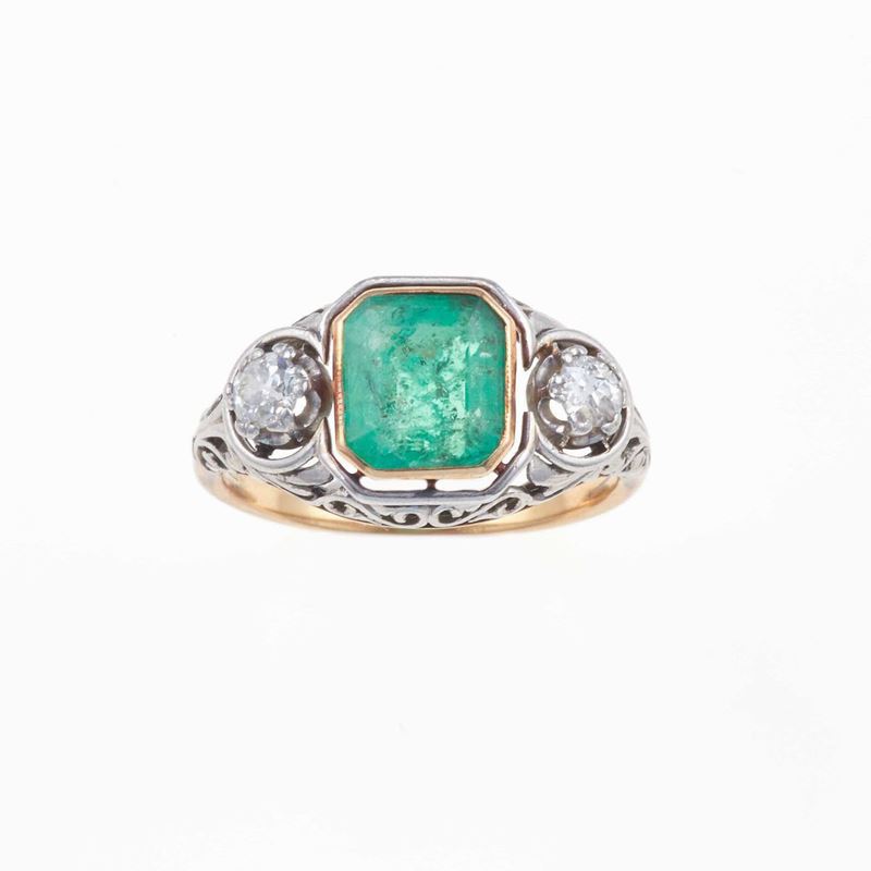 Anello con smeraldo e diamanti di vecchio taglio  - Asta Fine Coral Jewels - II - Cambi Casa d'Aste