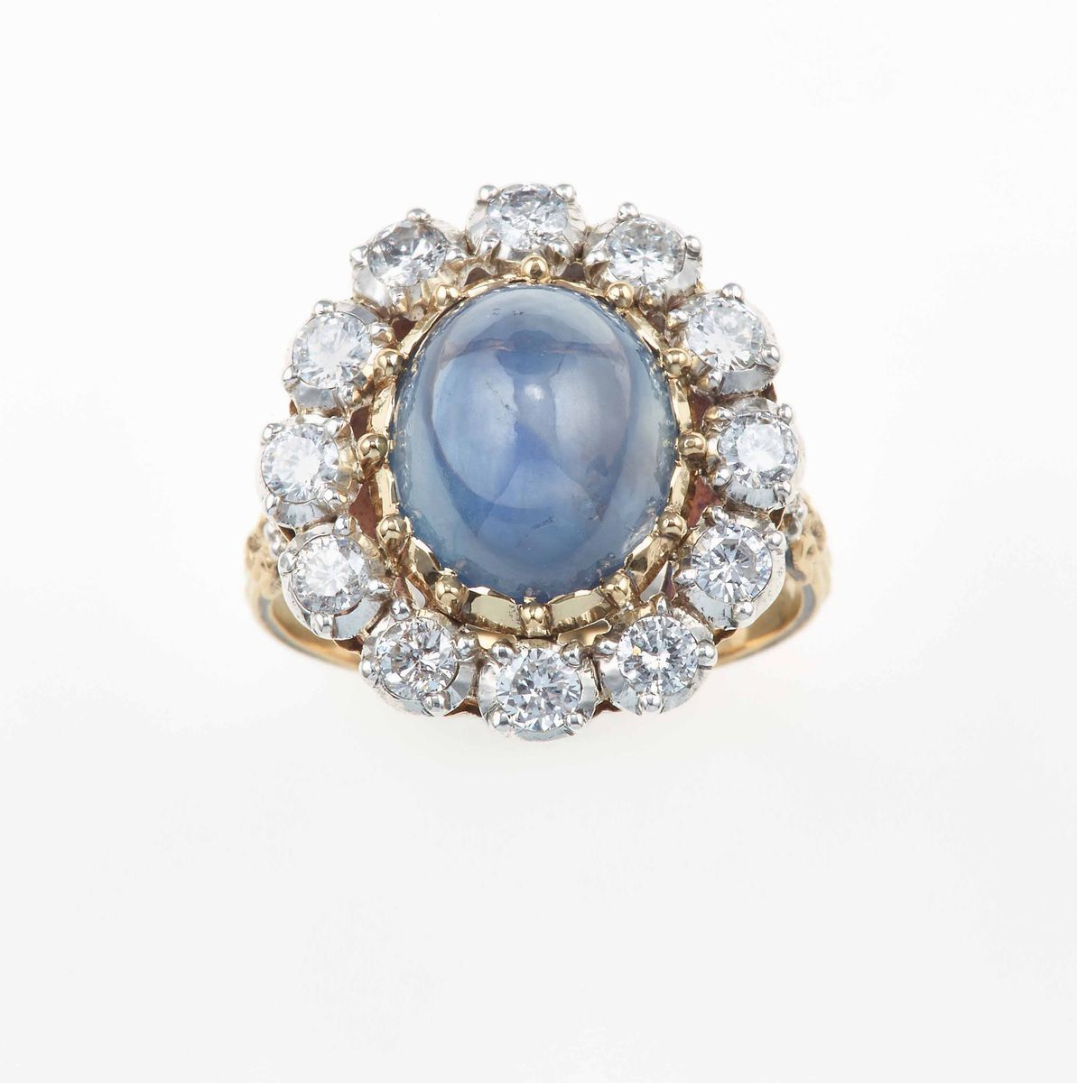 Gianmaria Buccellati. Demi-parure Composta da Anello ed Orecchini con Zaffiri Sri Lanka, Non Scal...