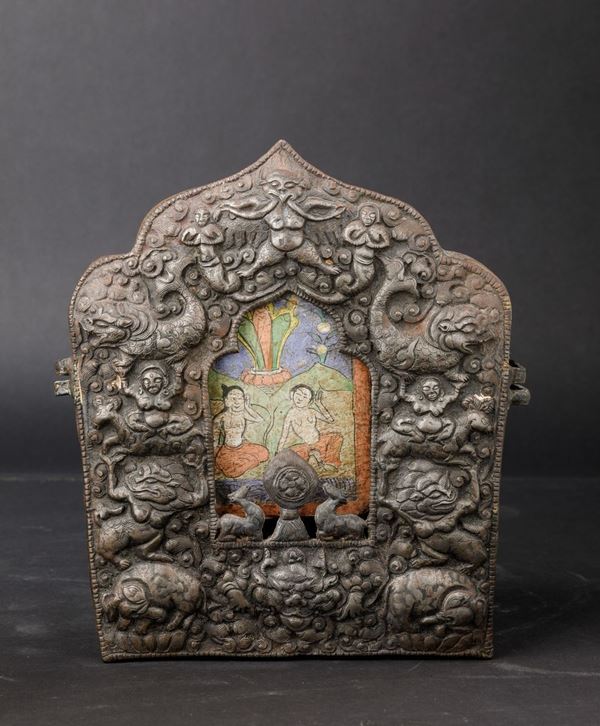 Altare da viaggio in bronzo sbalzato, Tibet, XVIII secolo