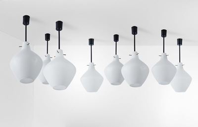 Set di Otto Lampade a Sospensione con Struttura in Ottone e Metallo Laccato. Diffusori in Vetro O...