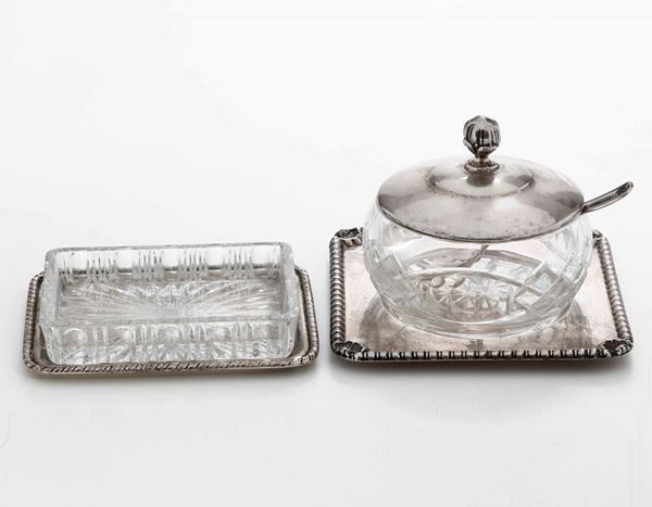 Due oggetti in argento. Argenteria italiana del XX secolo