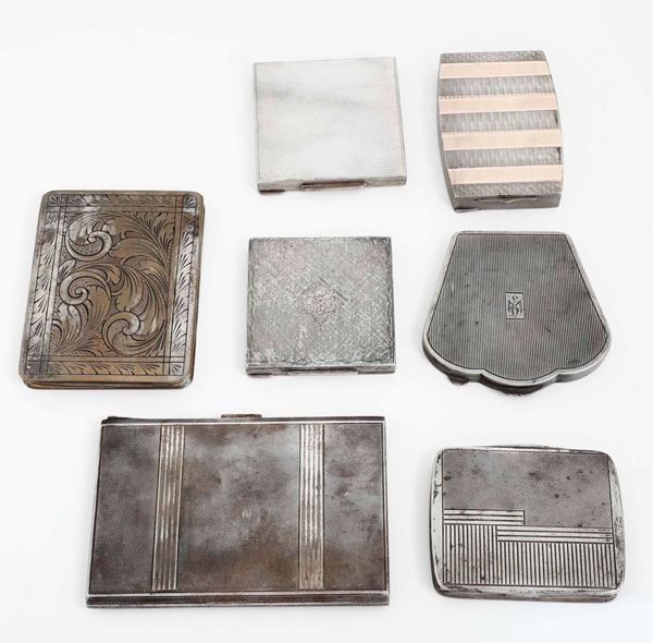 Sei scatole in argento e una in metallo argentato. Differenti manifatture del XX secolo