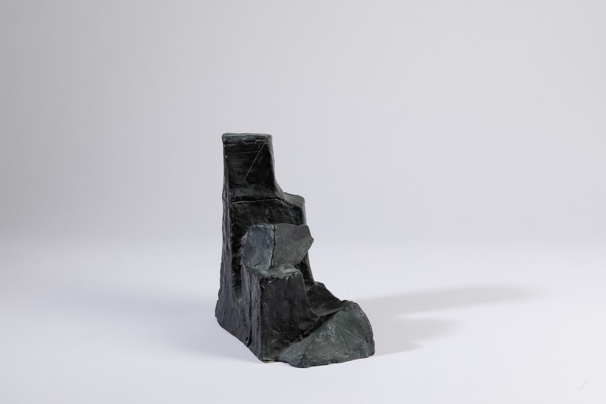 Fritz Wotruba - Kleine Sitzende Figur
