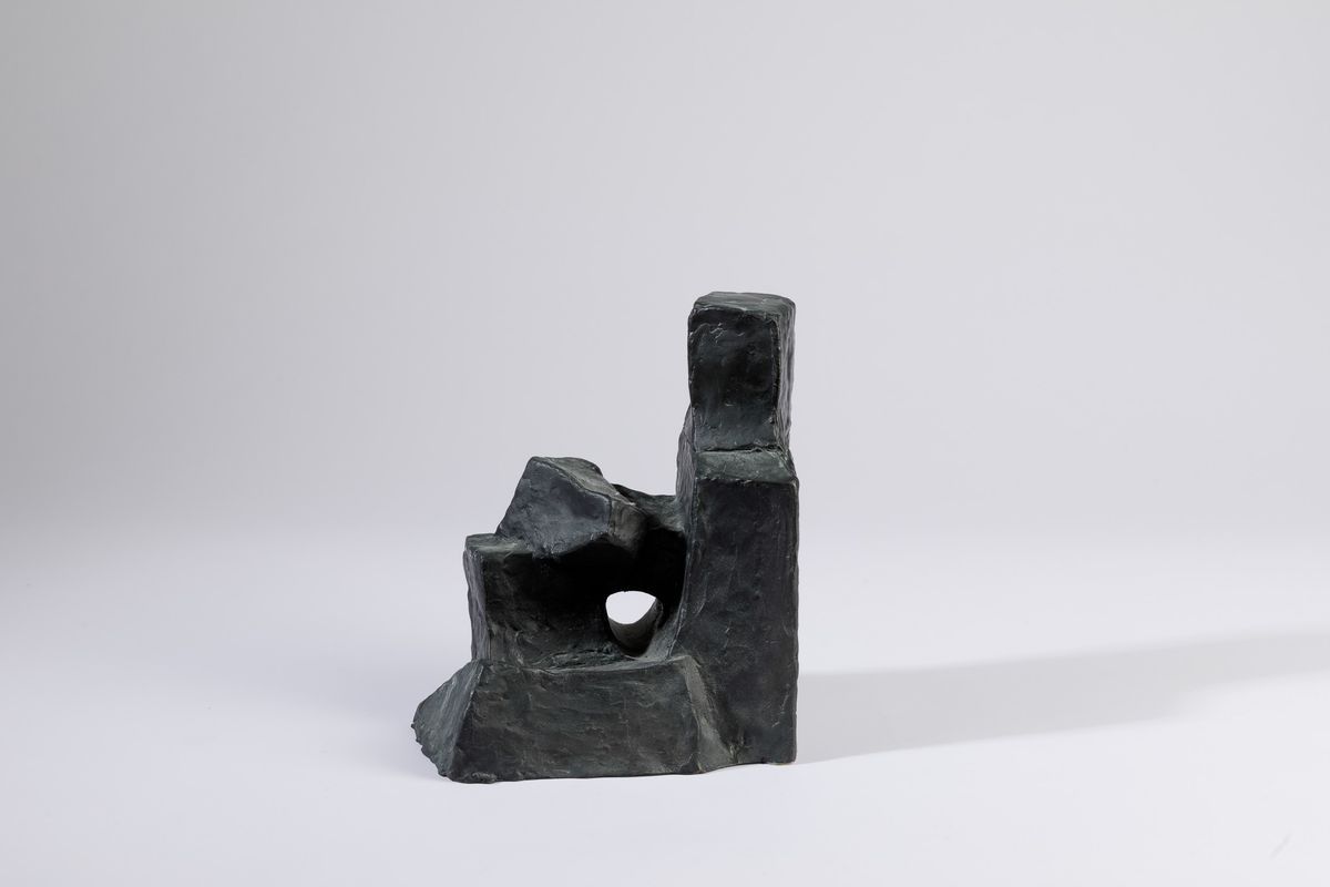 Fritz Wotruba - Kleine Sitzende Figur