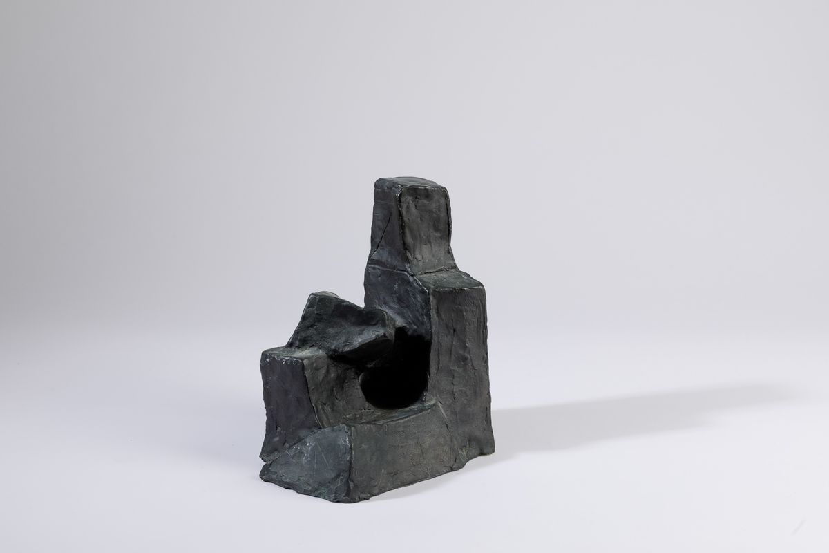 Fritz Wotruba - Kleine Sitzende Figur
