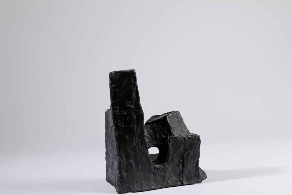 Fritz Wotruba - Kleine Sitzende Figur