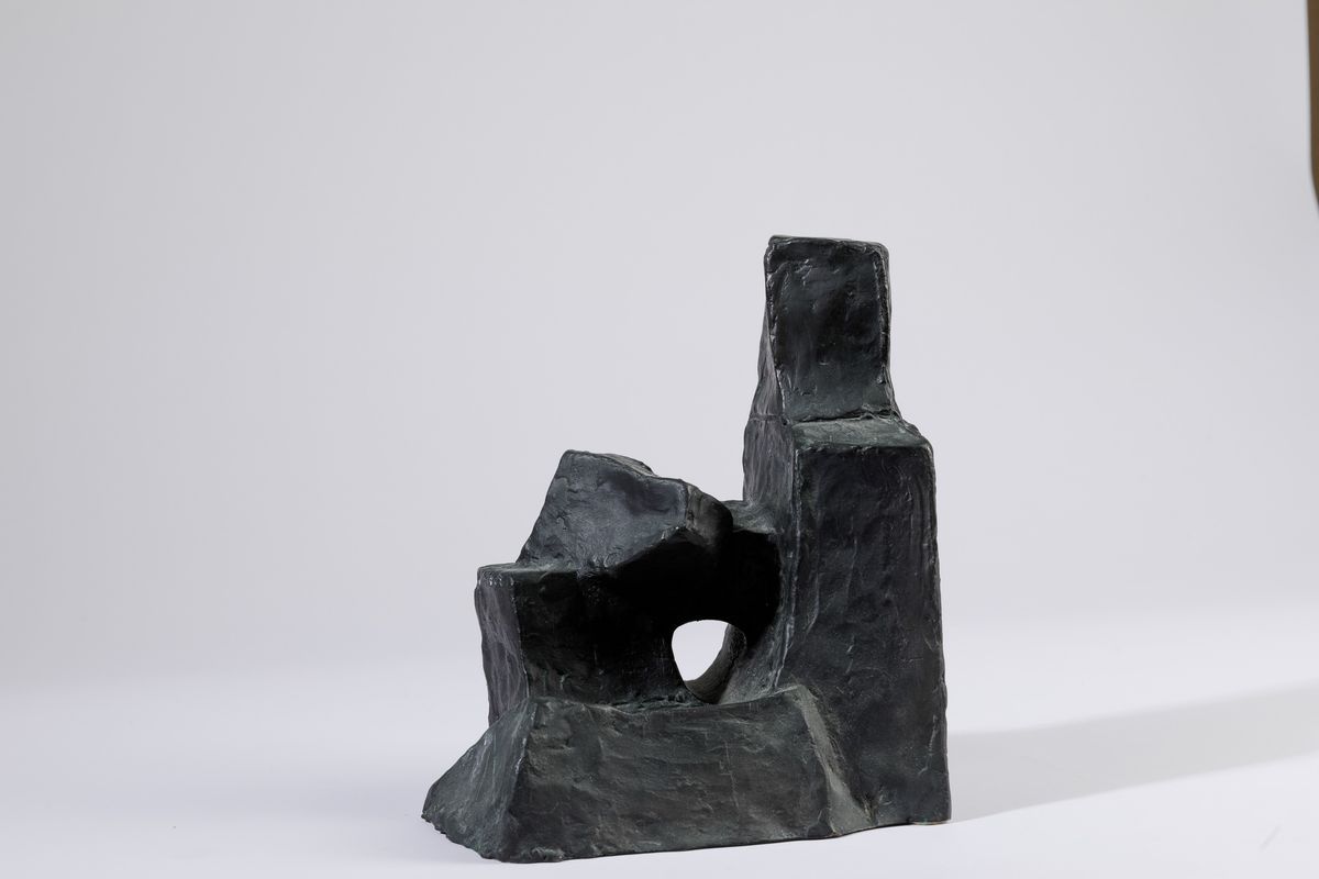 Fritz Wotruba - Kleine Sitzende Figur