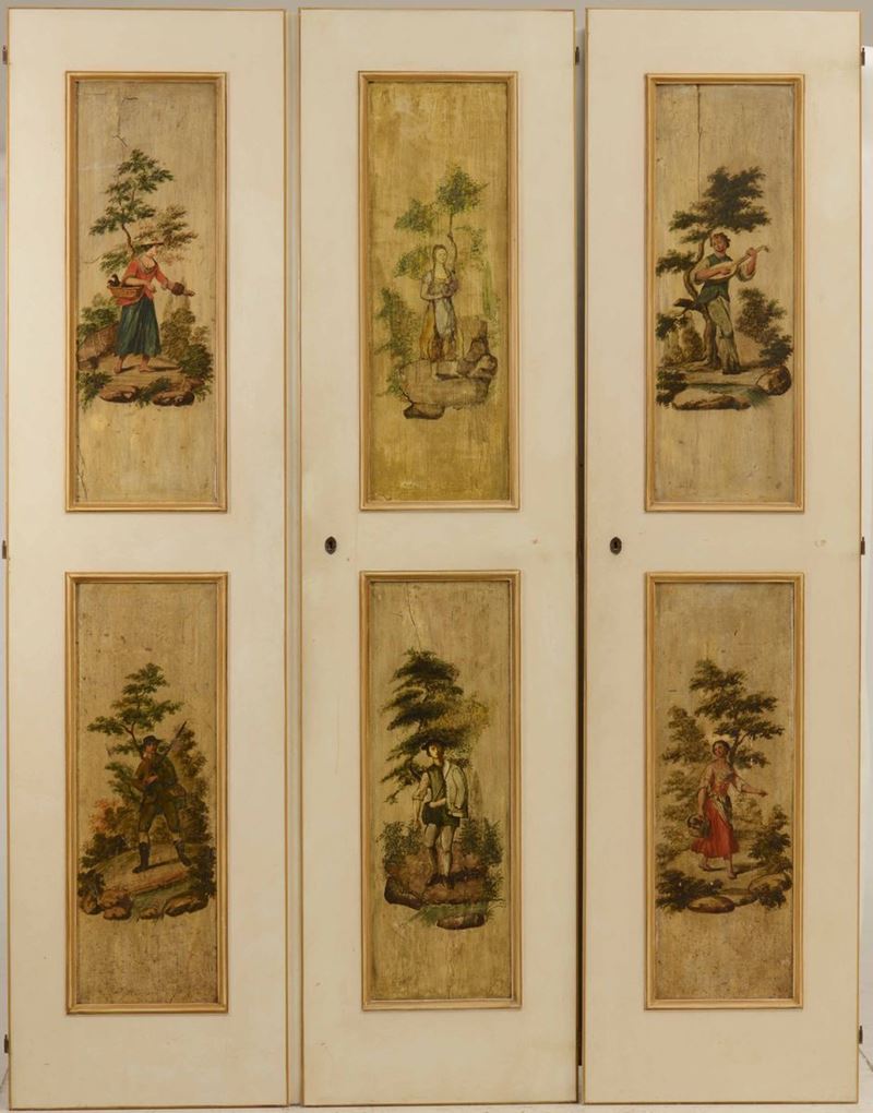 Tre ante in legno laccato con personaggi, Veneto  - Asta Antiquariato | Cambi Time - Cambi Casa d'Aste