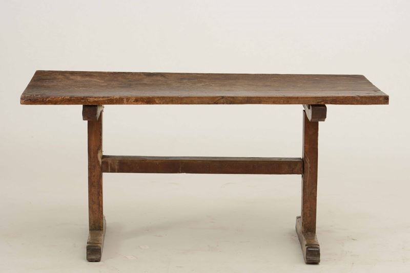 Tavolo in legno, XVIII-XIX secolo  - Asta Antiquariato | Cambi Time - Cambi Casa d'Aste