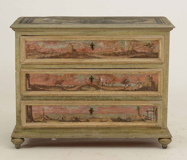 Comò a tre cassetti in legno dipinto con paesaggi, XIX secolo