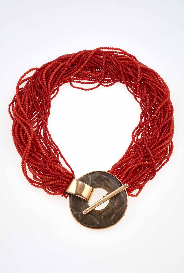 Small corals necklace