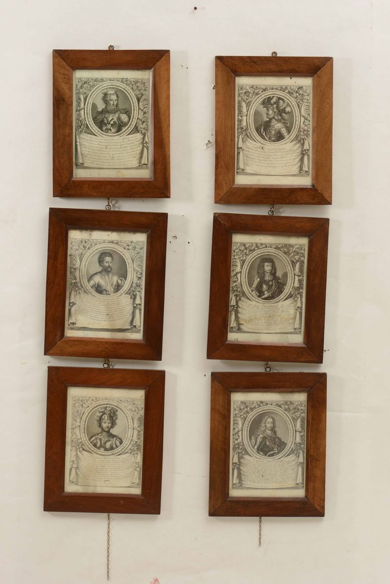 Collezione di 32 Stampe Personaggi e Libro Casa Savoia e la Valle D'aosta