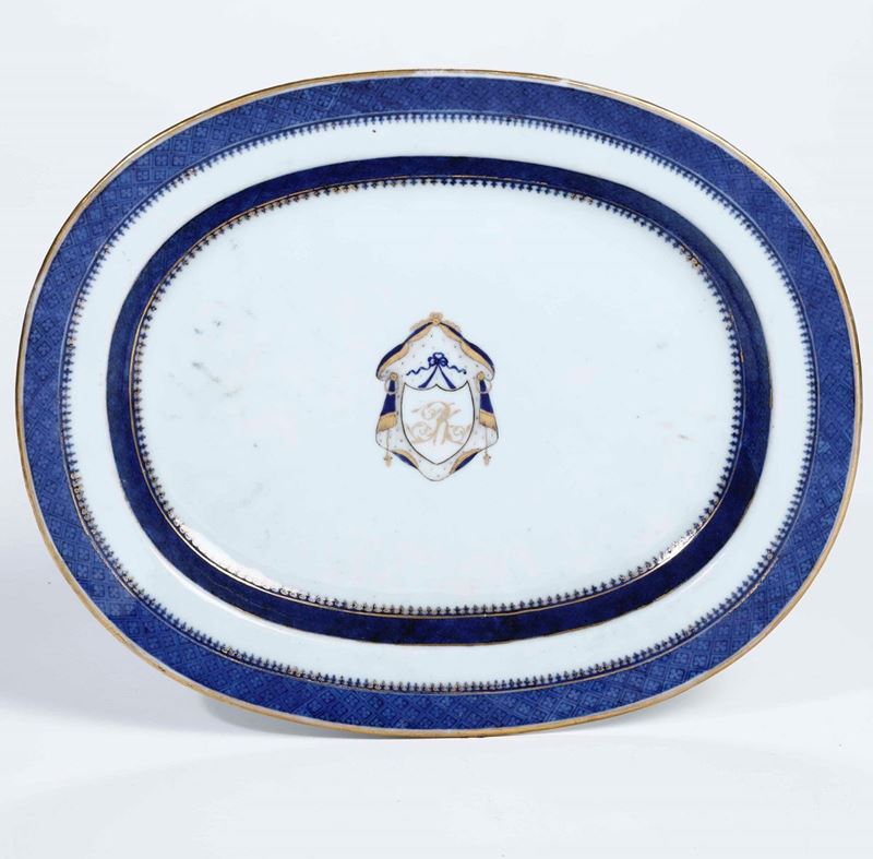 Piatto ovale Cina, XIX secolo  - Auction Ceramics | Cambi Time - Cambi Casa d'Aste