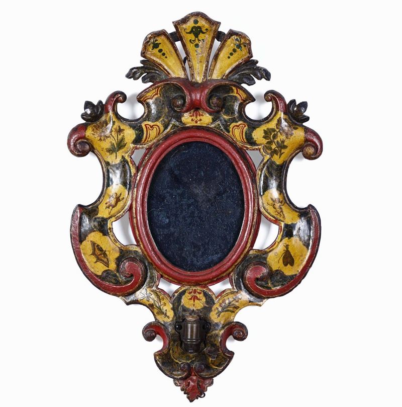 Specchiera in legno intagliato, laccato e dipinto, XIX secolo  - Auction The Bucci-Errani collections in Faenza - Cambi Casa d'Aste