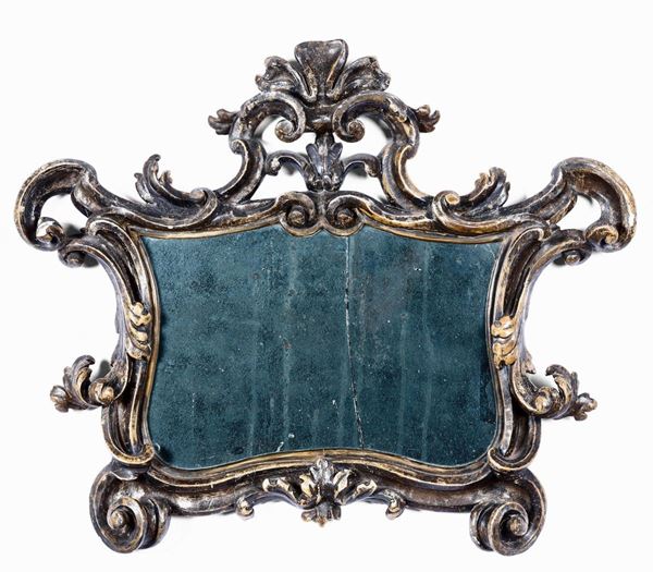 Cornice con specchio Legno intagliato e argentato (specchio antico ma non coevo) Manifattura del XVIII-XIX secolo