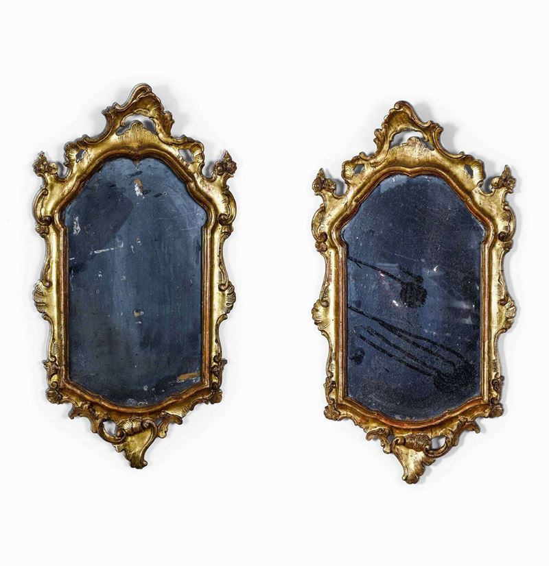 Coppia di specchiere in legno scolpito e dorato, XVIII-XIX secolo  - Auction The Bucci-Errani collections in Faenza - Cambi Casa d'Aste