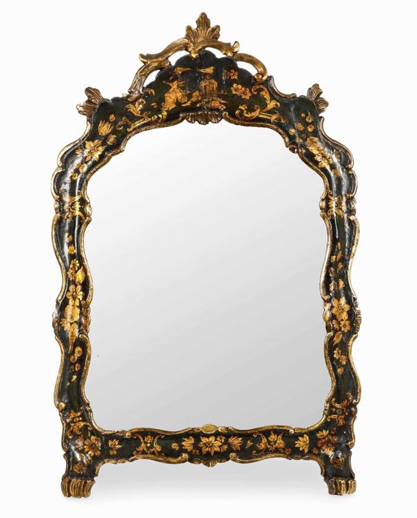 Specchio Legno scolpito, dorato e laccato Arte veneziana del XVIII secolo