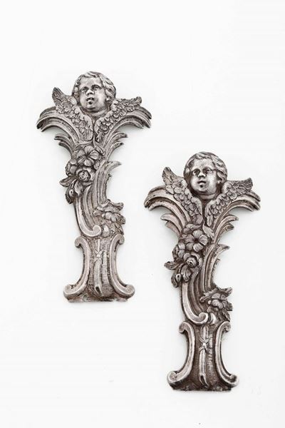 Coppia di Fregi in Argento Fuso e Cesellato. Argenteria Italiana del XVIII-XIX Secolo