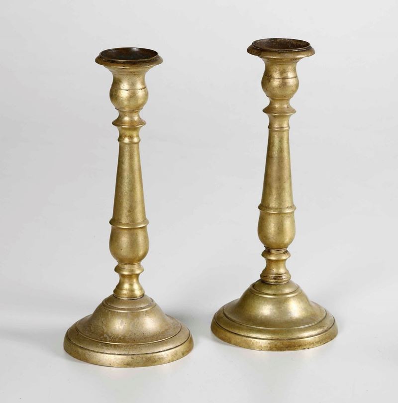 Coppia di candelieri bronzo  - Auction Antiques | Timed Auction - Cambi Casa d'Aste