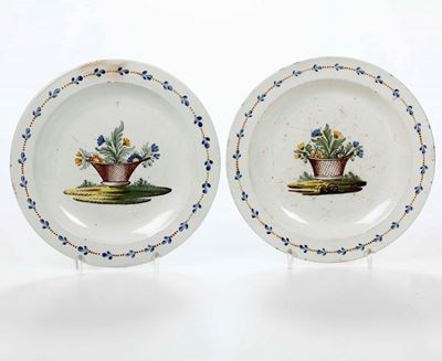 Coppia di Piatti con Cesti Fioriti Germania, Magdeburg, Manifattura Guischard (1756 - 1839), 1790...