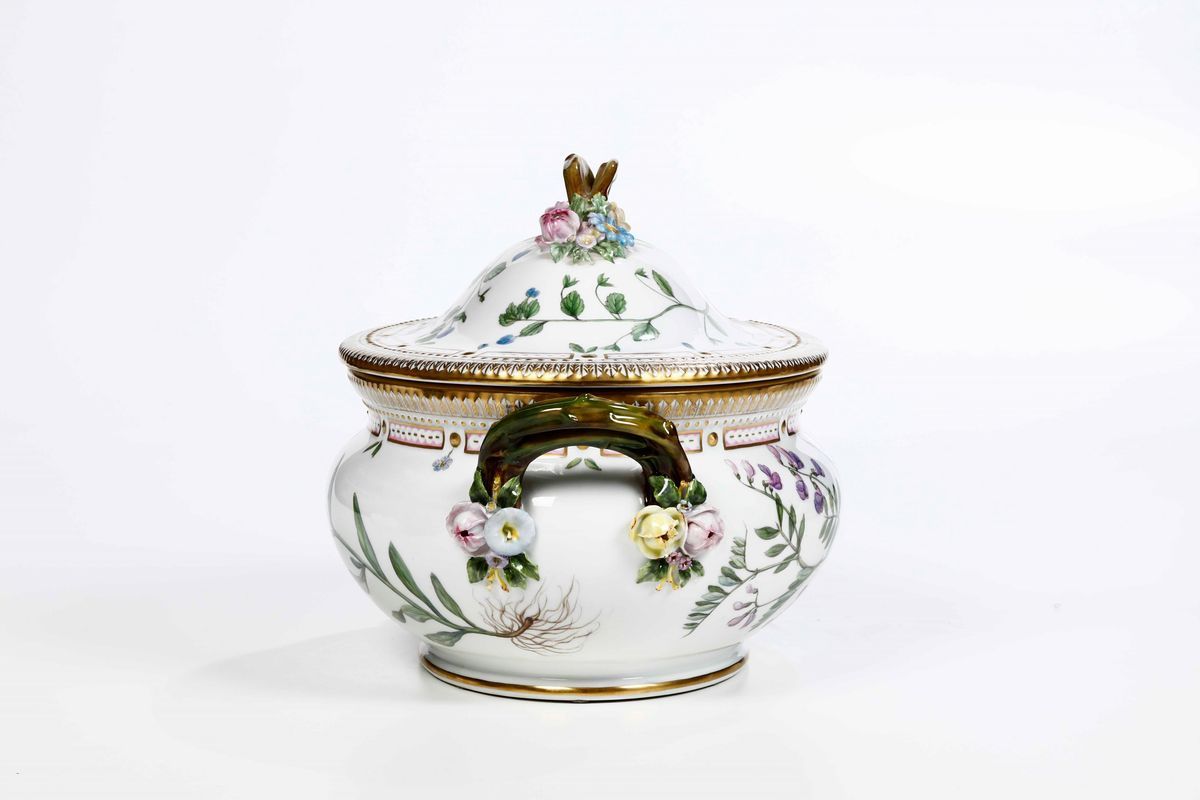 Zuppiera dal Servizio “flora Danica” Danimarca, Manifattura Royal Copenaghen, 1969-1974