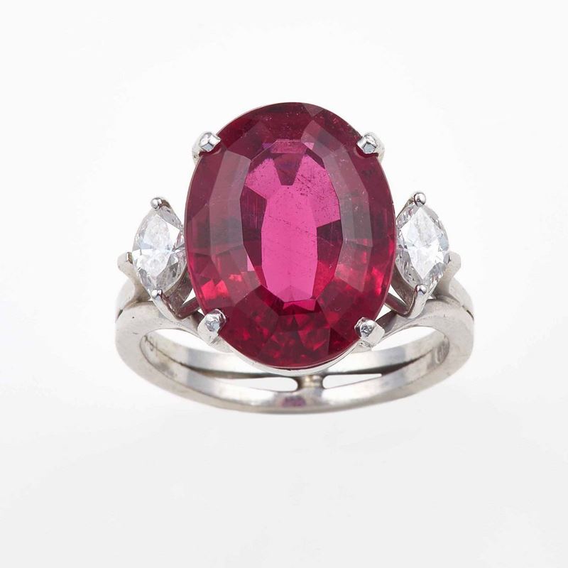Anello con rubellite e diamanti  - Auction Fine Jewels - III - Cambi Casa d'Aste