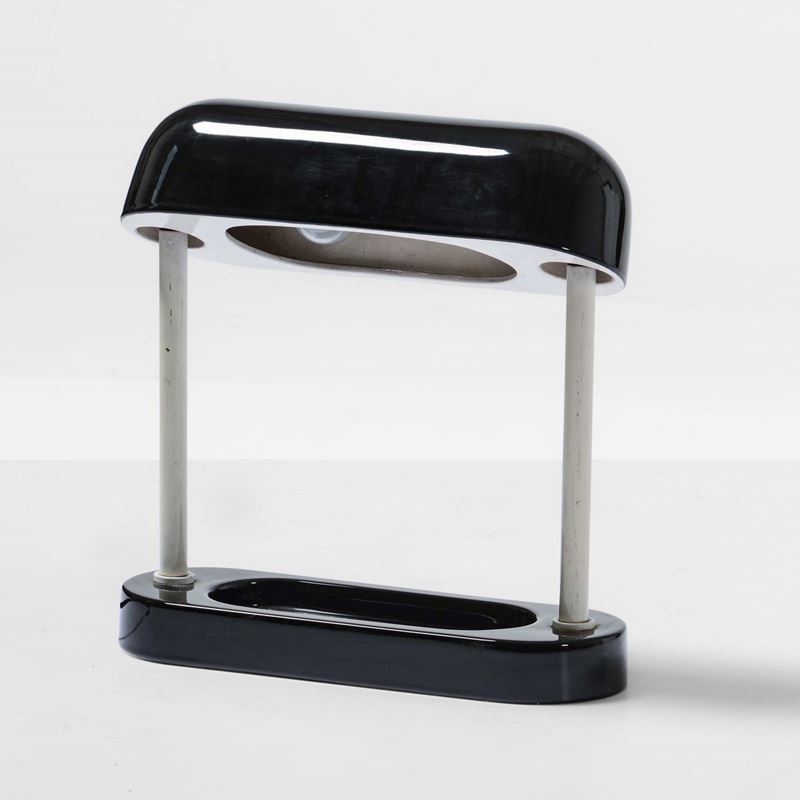 Lampada da tavolo con struttura in metallo e ceramica smaltata.  - Auction Design Lab - Cambi Casa d'Aste