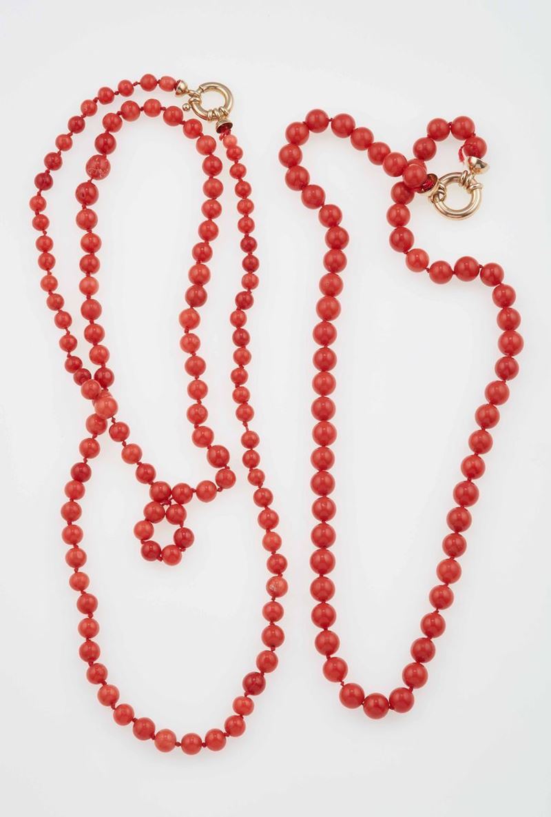 Lotto composto da due collane di corallo  - Auction Fine Coral Jewels - II - Cambi Casa d'Aste