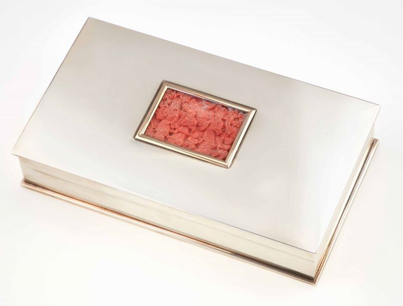 Tiffany & Co. Scatola con corallo inciso  - Asta Fine Coral Jewels - II - Cambi Casa d'Aste