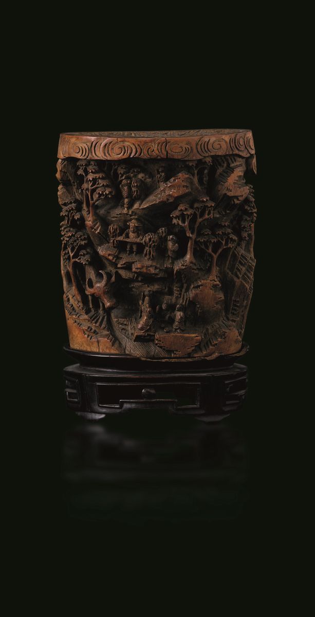 Brushpot in Legno Scolpito Raffigurante Paesaggio con Pagode e Personaggi, Cina, Dinastia Qing, X...