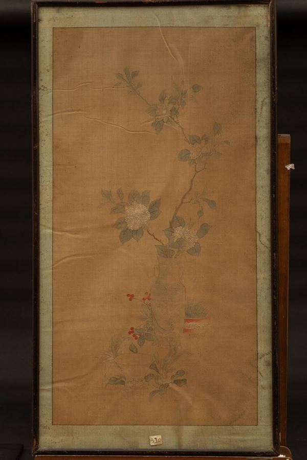Dipinto su seta raffigurante soggetto naturalistico con vasi e peonie in fiore, Cina, Dinastia Qing, XIX secolo