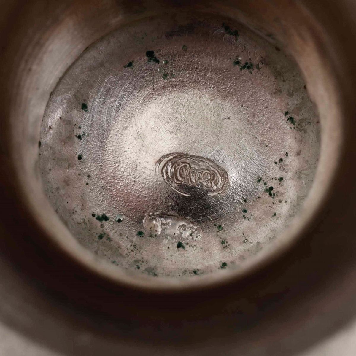 Vaso in Argento. Argenteria Italiana del XX Secolo. Argentiere I.M.a. Alessandria