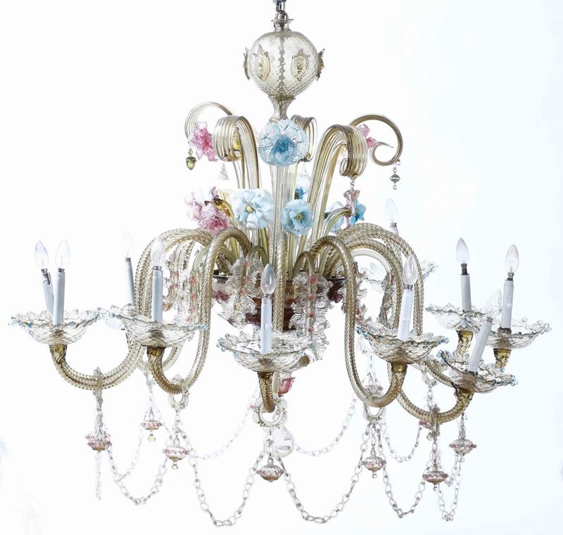Lampadario a undici luci in vetro di Murano. XIX-XX secolo  - Auction A Lombard Property | Cambi Time - Cambi Casa d'Aste