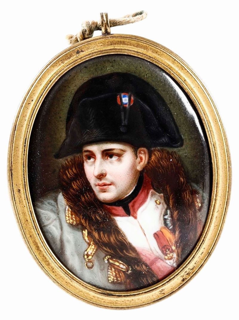 Miniatura su ceramica raffigurante Napoleone. XIX-XX secolo  - Asta Argenti da Collezione e Objets de Vertu - I - Cambi Casa d'Aste