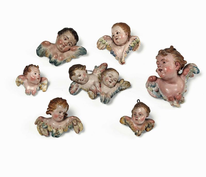 Gruppo di sette teste di angeli da presepe. Napoli XIX secolo  - Auction Italian Mansions - Cambi Casa d'Aste