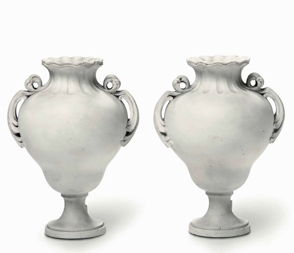 Rara coppia di piccoli vasi Probabilmente Sèvres, 1770 circa