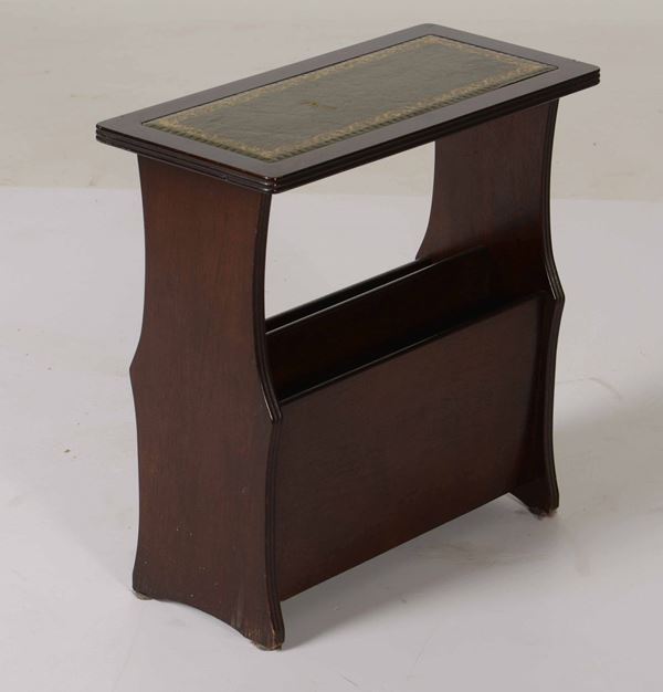 Portariviste con mensola