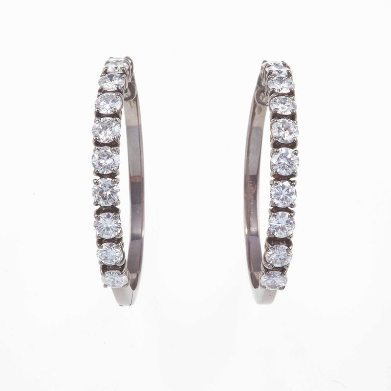 Orecchini con diamanti taglio brillante per ct 4.50 circa  - Auction Fine Jewels - III - Cambi Casa d'Aste