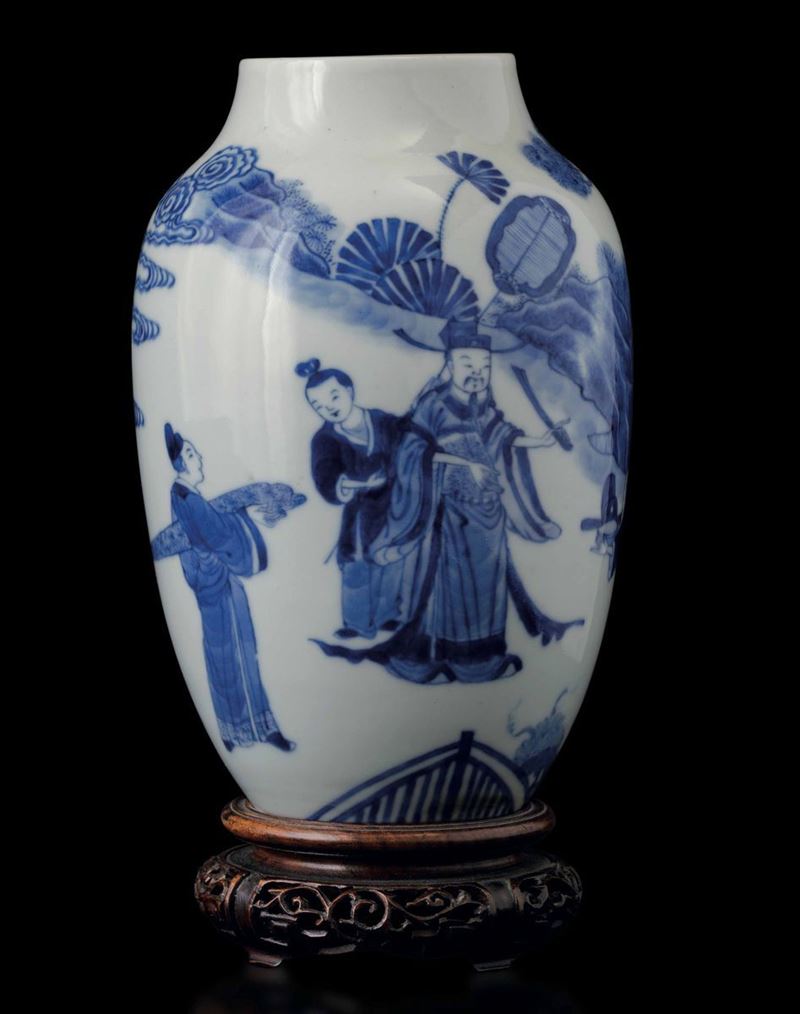 Vaso in porcellana bianca e blu con figura di dignitario e fanciulli, Cina, Dinastia Qing, epoca Kangxi (1662-1722)  - Asta Fine Chinese Works of Art - Cambi Casa d'Aste