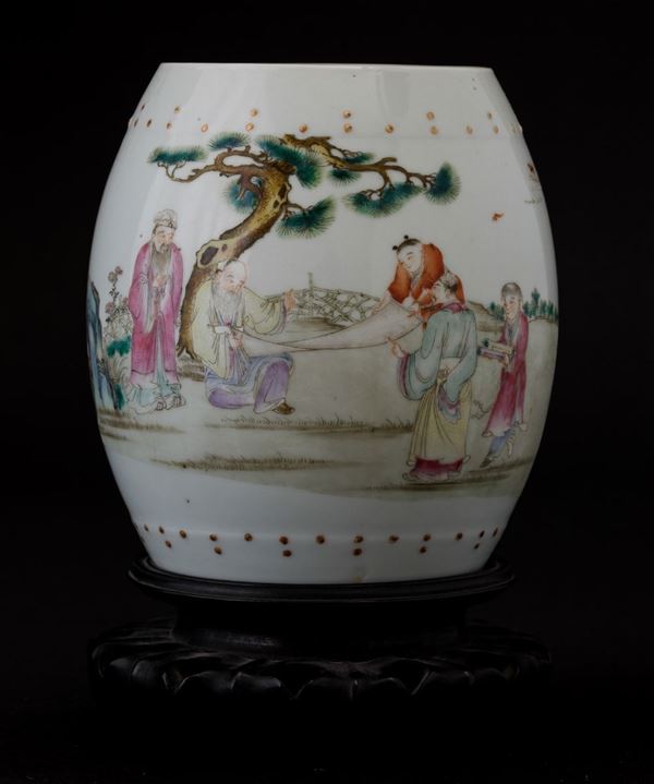 Vaso in porcellana raffigurante saggio con discepoli entro paesaggio, Cina, Dinastia Qing, XIX secolo