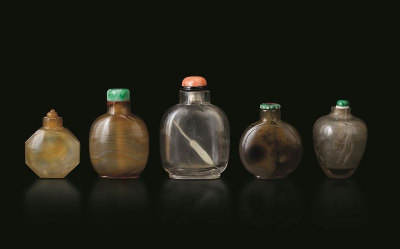 Five hardstone snuff bottles, China, Qing Dynasty  - Auction Fine Chinese Works of Art - Cambi Casa d'Aste