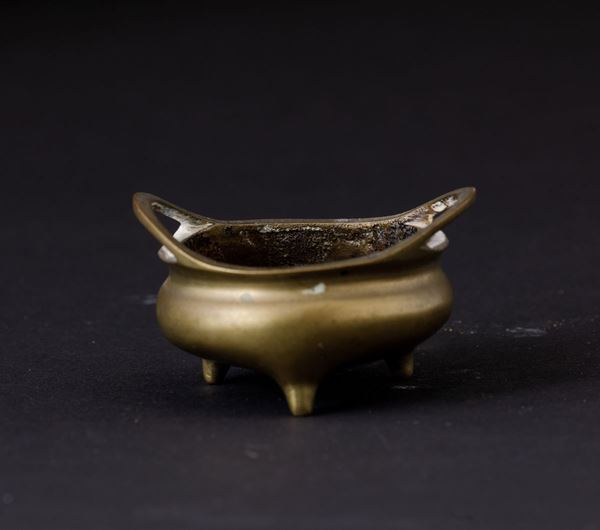 A small bronze tripod, China, Qing Dynasty