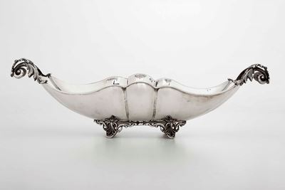 Centrotavola in Argento. Argenteria Artistica Italiana del XX Secolo
