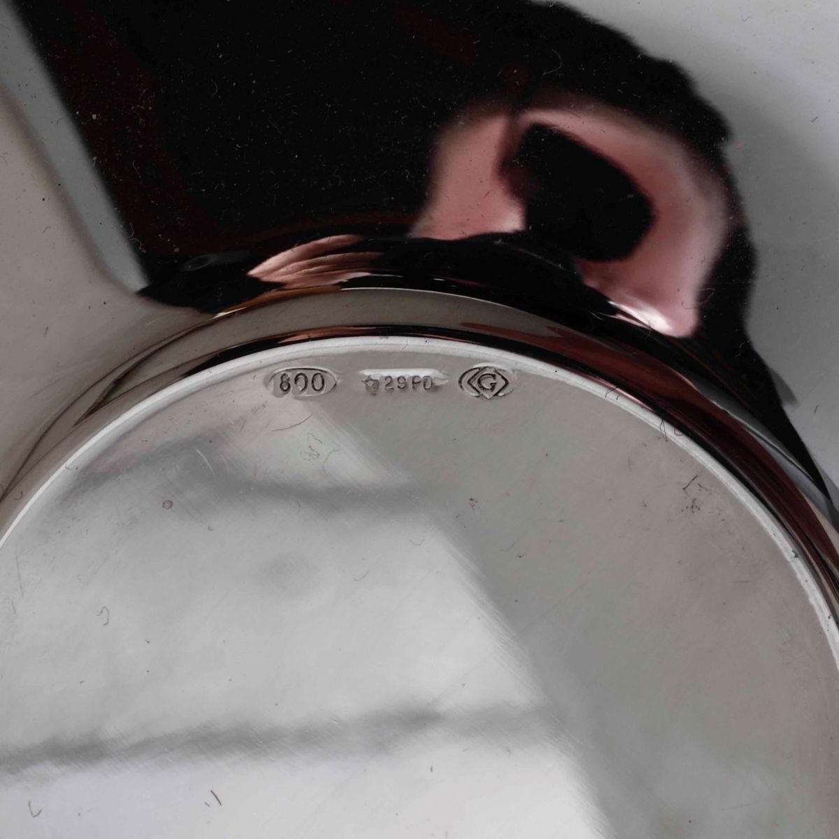 Sei Tazzine da Caffè in Porcellana con Montatura in Argento. Argenteria Italiana del XX Secolo. A...
