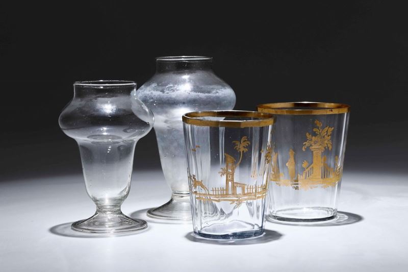 Due albarelli in vetro incolore e due bicchieri in vetro con dorature  - Auction Fine Art January | Cambi Time - I - Cambi Casa d'Aste