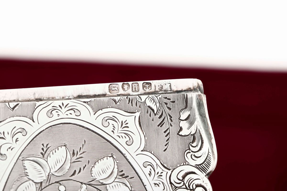 Quattro Scatoline Porta Biglietti in Argento Cesellato. Marchi della Città di Birmingham per il X...