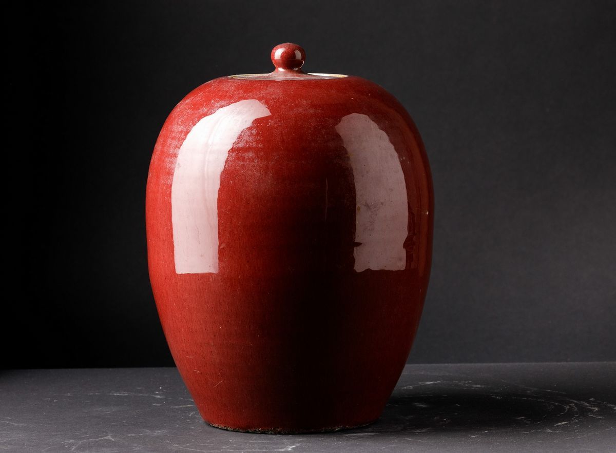 Potiche in Porcellana Monocroma Sangue di Bue, Cina, Dinastia Qing, XIX Secolo
