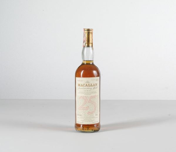 Macallan, Single Highland Scotch Whisky Anniversary 25 years old